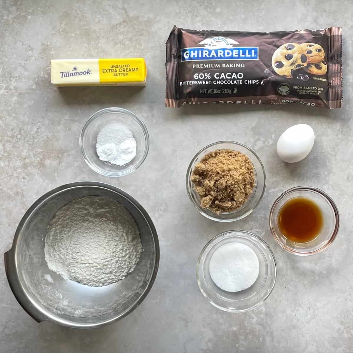 chocolate chips, butter, sugar, brown sugar, egg, flour, vanilla, and baking soda.